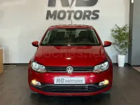 Usado VW Polo Advance 75 CV (55 kW) 2017 Granate Berlina