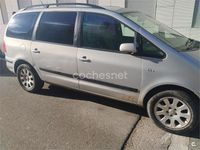 Usado Seat Alhambra 115 CV (84 kW) 2001 Gris / plata Monovolumen