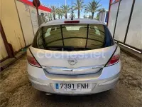 Usado Opel Astra Sport 115 CV (84 kW) 2007 Gris / plata Berlina