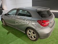 Usado Mercedes A200 Urban 136 CV (100 kW) 2016 Gris / plata Berlina