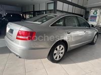 Usado Audi A6 140 CV (102 kW) 2005 Gris / plata Berlina