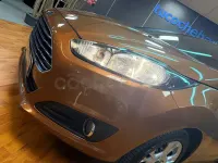 Usado Ford Fiesta 95 CV (69 kW) 2013 Naranja Berlina