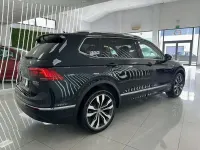 Usado VW Tiguan Allspace Sportline 189 CV (139 kW) 2020 Negro SUV