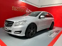 Usado Mercedes R350 265 CV (194 kW) 2012 Gris / plata Monovolumen