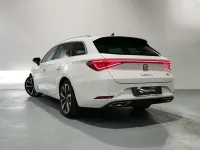 Usado Seat Leon ST FR 150 CV (110 kW) 2021 Blanco Familiar