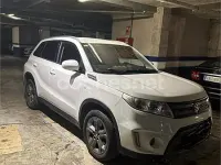 Usado Suzuki Vitara 120 CV (88 kW) 2017 Blanco SUV