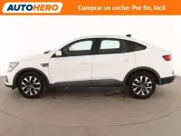 Usado Renault Arkana Intens 140 CV (102 kW) 2022 Blanco SUV