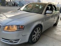 Usado Audi A4 205 CV (150 kW) 2005 Gris / plata Familiar