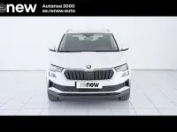 Usado Skoda Karoq Ambition 115 CV (84 kW) 2022 Blanco SUV
