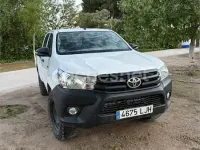 Usado Toyota HiLux 150 HP (110 kW) 2021 Branco Pickup