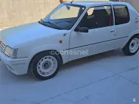 Usado Peugeot 205 103 CV (75 kW) 1991 Blanco Berlina