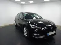 Usado Seat Leon FR 110 CV (80 kW) 2021 Negro Berlina