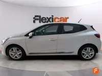 Usado Renault Clio Intens 72 CV (52 kW) 2019 Blanco Utilitario