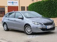 Usado Peugeot 308 SW Business-Line 100 CV (73 kW) 2017 Gris / plata Familiar