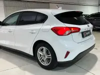 Usado Ford Focus Trend+ 120 CV (88 kW) 2020 Blanco Utilitario