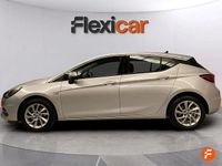 Usado Opel Astra Ultimate 145 CV (106 kW) 2021 Gris / plata Berlina