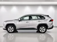 Usado Toyota RAV4 Hybrid Advance 218 CV (160 kW) 2021 Gris / plata SUV