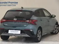 Usado Hyundai i20 100 CV (73 kW) 2025 Verde Utilitario