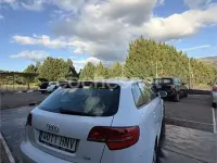 Usado Audi A3 Ambition 110 CV (80 kW) 2013 Blanco Berlina