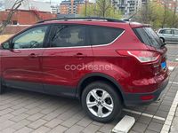 Usado Ford Kuga Titanium 180 CV (132 kW) 2013 Granate SUV