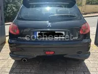 Usado Peugeot 206 75 CV (55 kW) 2007 Negro Berlina