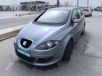 Usado Seat Toledo 140 CV (102 kW) 2005 Gris Utilitario