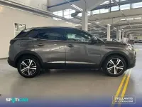 Usado Peugeot 3008 GT-line 130 CV (95 kW) 2020 Gris SUV