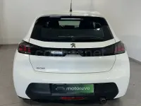 Usado Peugeot 208 Active 100 CV (73 kW) 2022 Blanco Utilitario