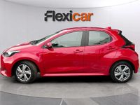 Usado Toyota Yaris Hybrid Active 116 CV (85 kW) 2024 Burdeos Utilitario