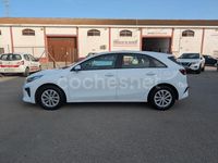 Usado Kia Ceed 120 CV (88 kW) 2020 Blanco Utilitario