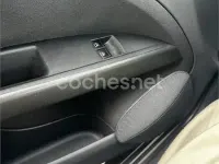 Usado Seat Altea Reference 102 CV (75 kW) 2007 Negro Monovolumen