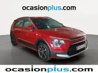 Usado Kia Niro 141 CV (103 kW) 2022 Rojo SUV