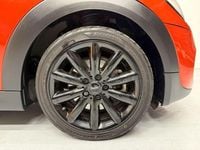 Usado Mini Cooper S 192 HP (141 kW) 2018 Laranja Citadino