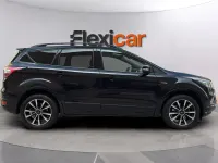 Usado Ford Kuga ST-Line 150 CV (110 kW) 2019 Negro SUV