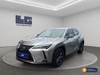 Usado Lexus UX Business Edition 184 CV (135 kW) 2019 Gris / plata SUV
