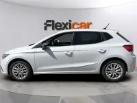 Usado Seat Ibiza 115 CV (84 kW) 2024 Blanco Utilitario