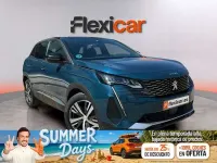 Usado Peugeot 3008 Allure 131 CV (96 kW) 2023 Azul SUV