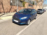 Usado Ford Fiesta Trend 82 CV (60 kW) 2014 Azul Utilitario