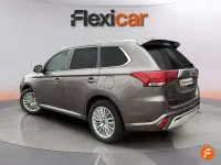Usado Mitsubishi Outlander P-HEV 224 CV (164 kW) 2019 Marrón SUV