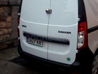Usado Dacia Dokker Essentiel 102 CV (75 kW) 2018 Blanco Monovolumen