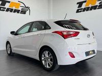 Usado Hyundai i30 101 CV (74 kW) 2014 Blanco Utilitario