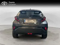 Usado Toyota C-HR Advance 122 CV (89 kW) 2022 Gris / plata SUV
