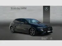 Usado Mercedes A200 150 CV (110 kW) 2025 Negro cosmos Berlina