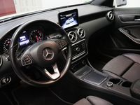 Usado Mercedes A200 136 CV (100 kW) 2018 Blanco Utilitario