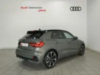 Usado Audi A1 Sportback Black Edition 116 CV (85 kW) 2025 Gris Utilitario