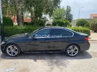 Usado BMW 318 Comfort Edition 143 CV (105 kW) 2014 Negro Berlina