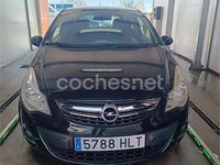 Usado Opel Corsa Selective 95 CV (69 kW) 2012 Negro Utilitario