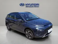 Usado Hyundai Bayon 100 CV (73 kW) 2021 Gris / plata SUV