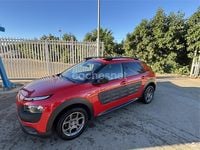 Usado Citroën C4 Cactus Shine 92 CV (67 kW) 2015 Rojo Utilitario