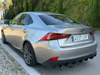 Usado Lexus IS300h Sport Line 223 CV (164 kW) 2015 Beige Berlina
